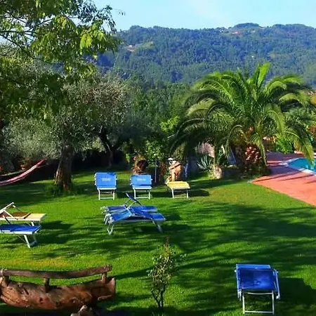 Semesterbostad Il Carnasciale Pieve Di - Stalla Camaiore